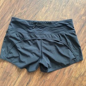 Lululemon Speed Up Low Rise 4” inseam